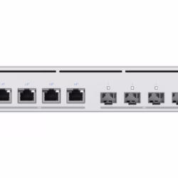 Ubiquiti UISP Switch Plus 4 Port 2.5Gbps PoE 4xSFP+ 160W